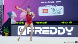 iris giovinazzo harnasko alina   palla sfe05106 copia simone ferraro ph copia